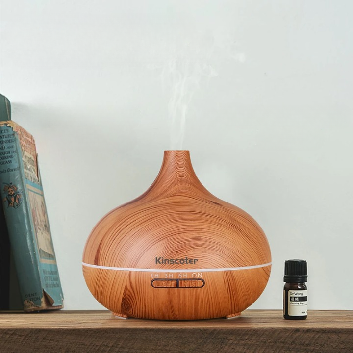 Room Diffuser – Adjustable Light & Wooden Design